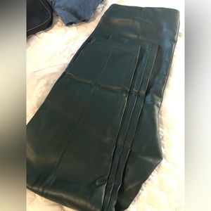 XL Ann Taylor NWT forest green faux leather tights